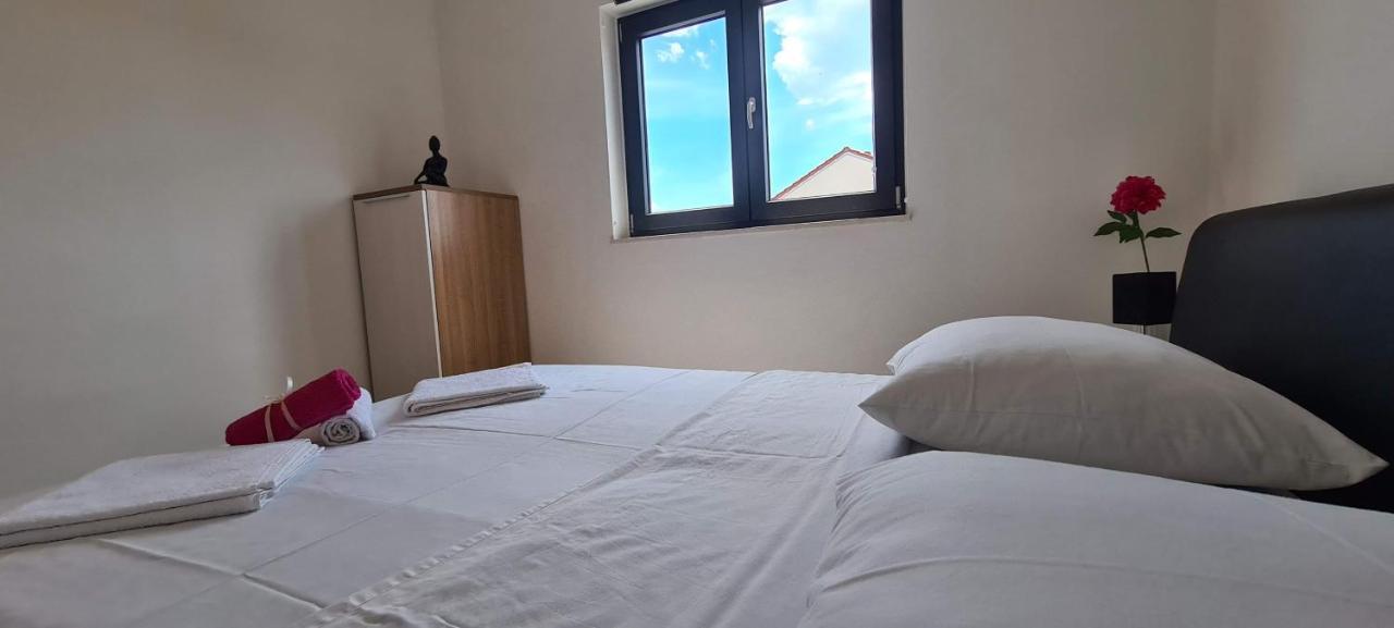 וודיצה Apartments Centar מראה חיצוני תמונה